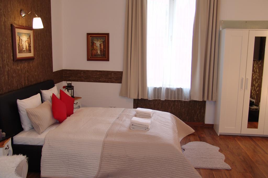 Romantic Centrum Apartman Budapest Exterior photo